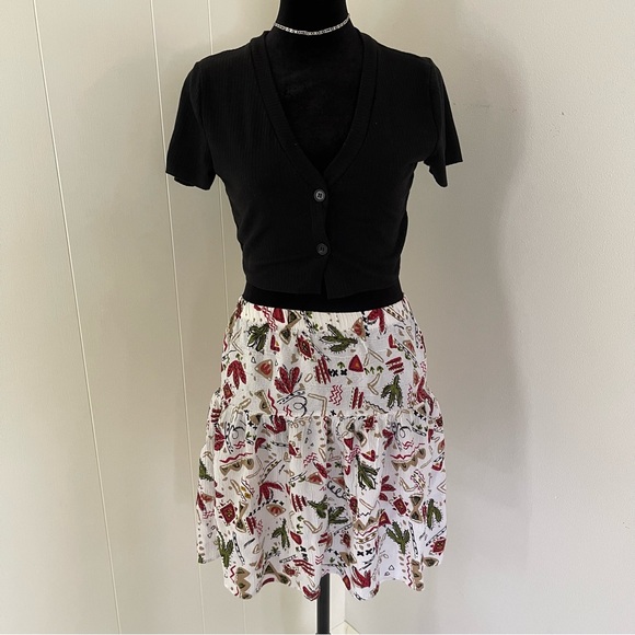Boho mini skirt size medium - Picture 3 of 4